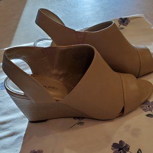 womens wedge shoes